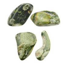 Ryolith ist ein magmatisches Gestein, das mit Obsidian verwandt ist