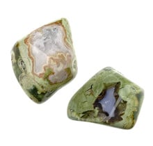 Ryolith ist ein magmatisches Gestein, das mit Obsidian verwandt ist