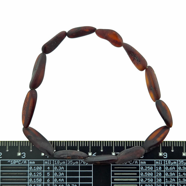 Baltischer Bernsteinarmband