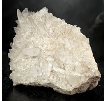 Bergkristallgruppe, klarer Quarz mit natürlichen Kristallspitzen  2,3 KG