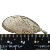Rutielkwarts, kwarts variant met ingegroeide naaldjes