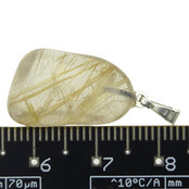 Rutielkwarts, kwarts variant met ingegroeide naaldjes