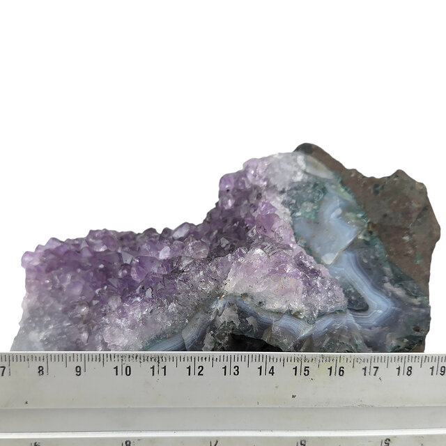 Amethist, van kalmerende eigenschappen tot diepe transformaties, 1020 gram