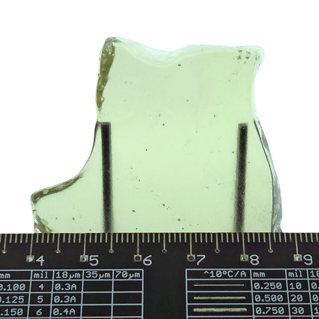 Libysches Glas oder Goldtektit poliert