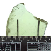 Libysches Glas oder Goldtektit poliert