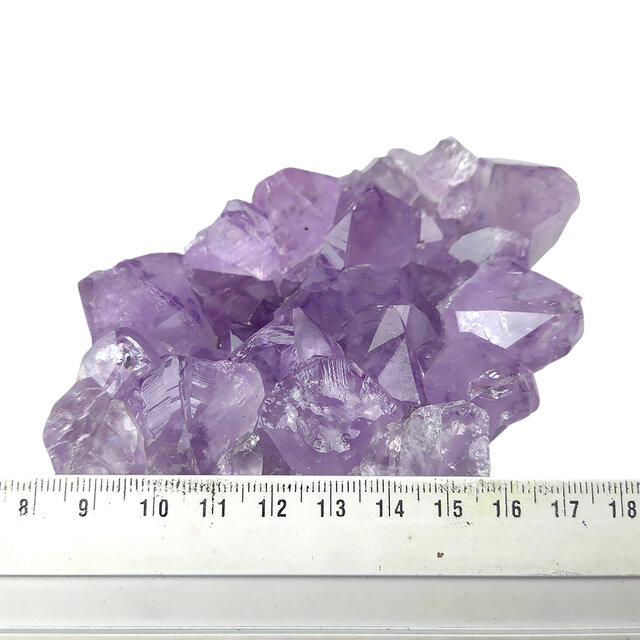 Amethyst, from calming properties to deep transformations, 990 grams