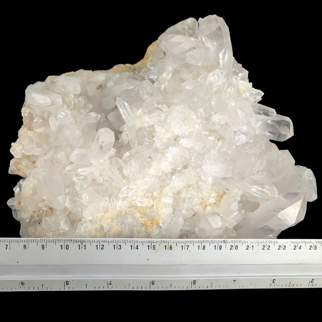 Bergkristal cluster, heldere kwarts met natuurlijke kristalpunten 3,3 kg