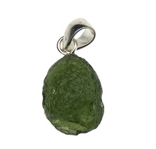 Moldavite pendant in silver 2,9 grams