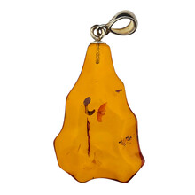 Amber pendant
