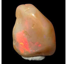 Tumbled Welo opal