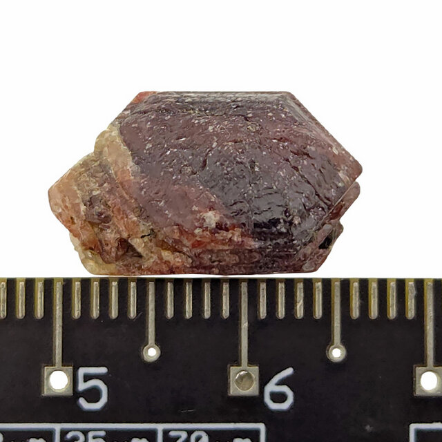 Zircon, the ancient mineral from the earth's crust