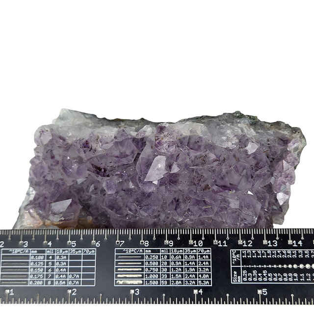 Amethyst, von beruhigenden Eigenschaften bis zu tiefen Transformationen, 560 Gramm