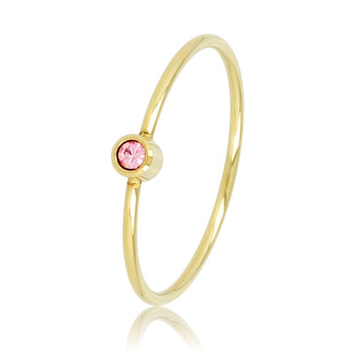 My Bendel Gouden aanschuifring - roze zirkonia - Stainless steel minimalistisch