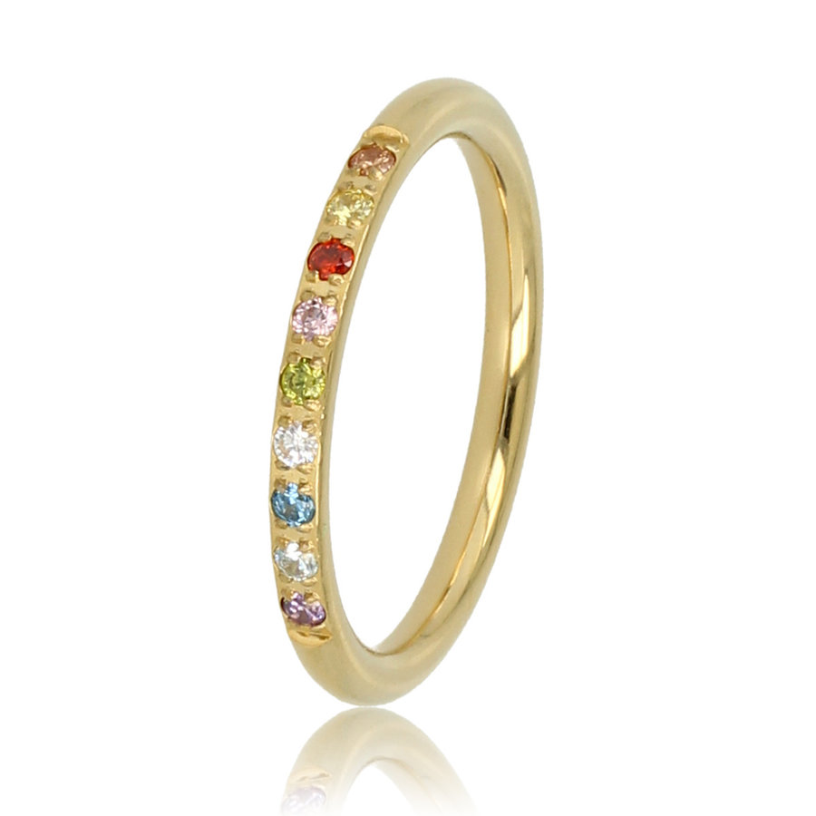 My Bendel Goudkleurige edelstalen ring met gekleurde zirkonia, lood- en nikkelvrij. Perfect om te combineren. 1 jaar garantie.