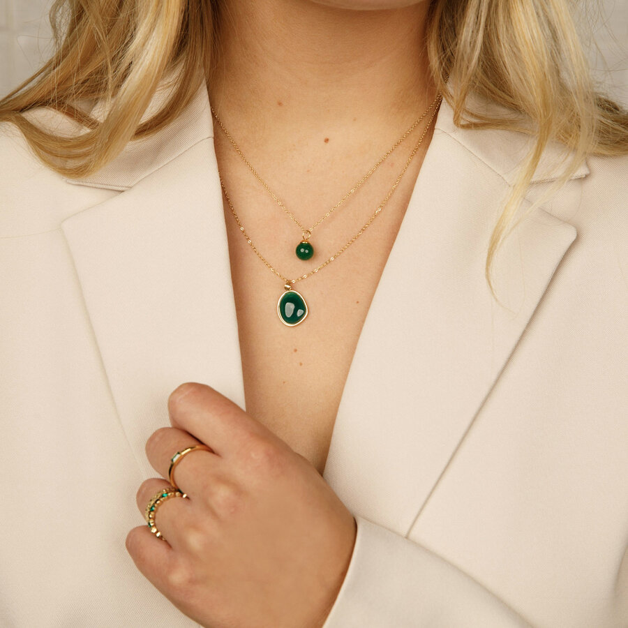 My Bendel Striking combination of gold link chain and large round Green Agate  gemstone