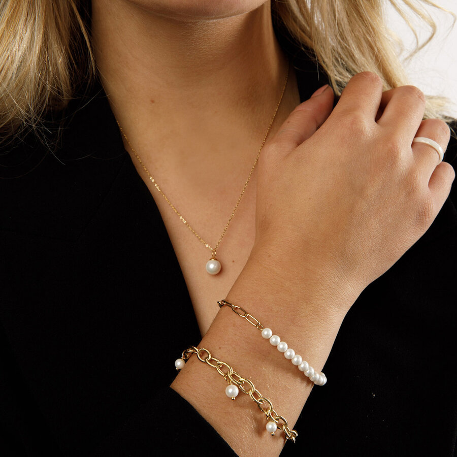 My Bendel Gold twisted link bracelet with White Pearl Charms.