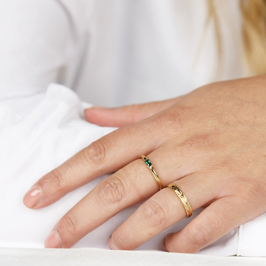 My Bendel Elegante gouden ring met bladmotief, 3,5 mm breed, Stainless steel, verkleurt niet. Perfecte keuze. 1 jaar garantie.