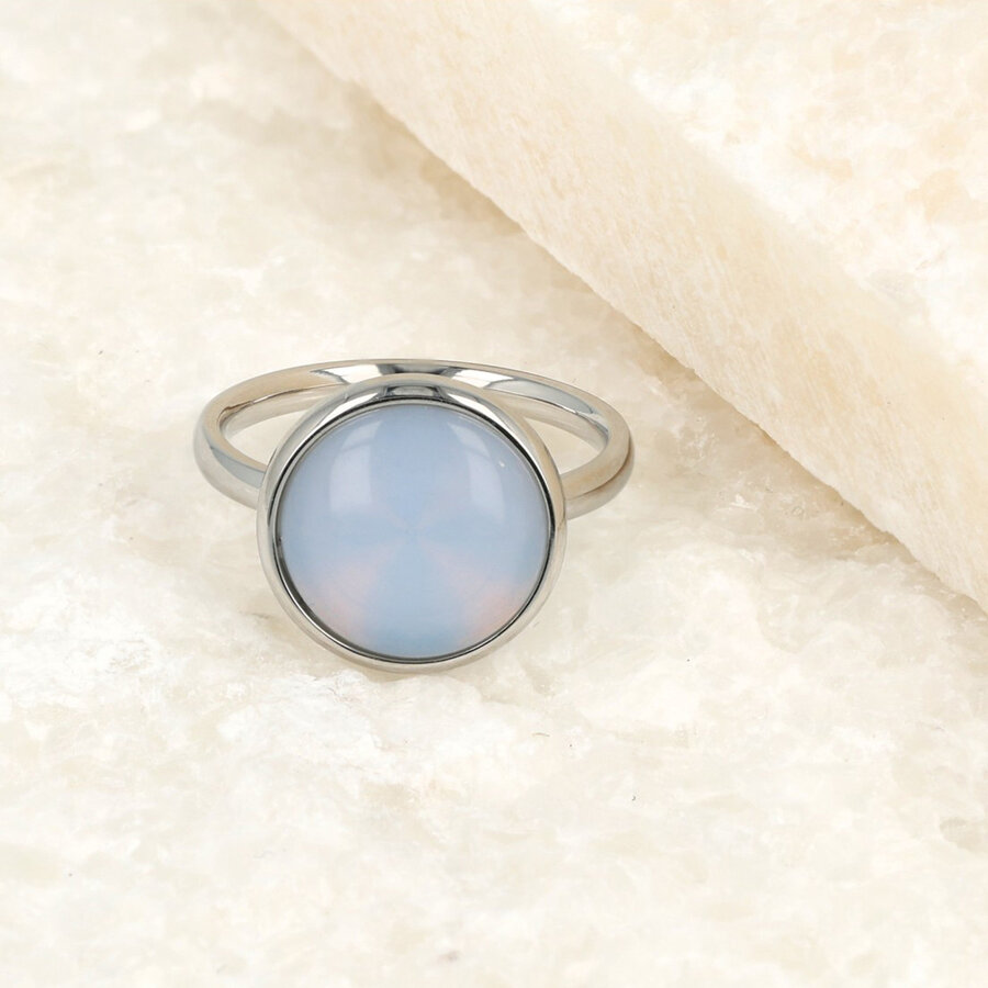 My Bendel Zilveren ring met White Quartz edelsteen, hypoallergeen Stainless steel. Zuiverend en stijlvol. 1 jaar garantie.