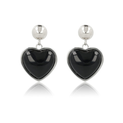 My Bendel Hartvormige Onyx Oorstekers in Zilver