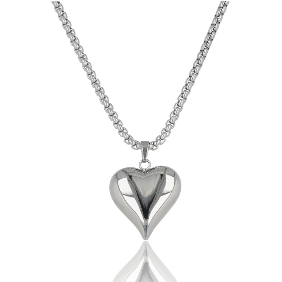 My Bendel 470 mm ketting met harten bedel in stainless steel. Straalt liefde en elegantie uit. Combineer voor een persoonlijke look. My Bendel.