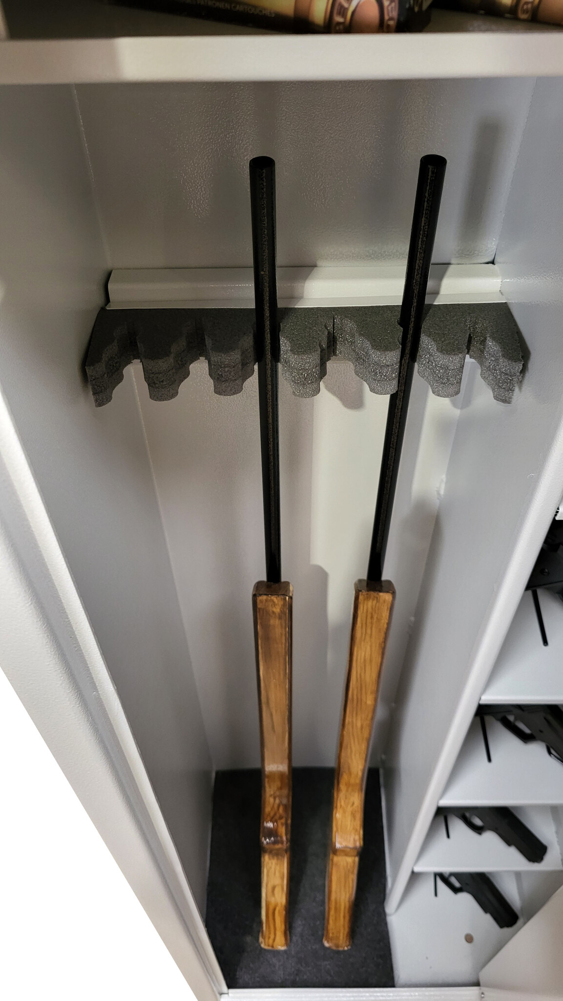 Wapenkluis Delta 4 met legborden