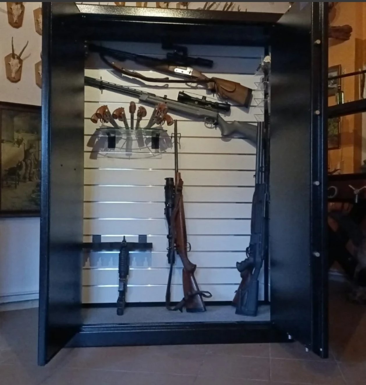 Arsenal 3003 wapenkluis met 2 deuren