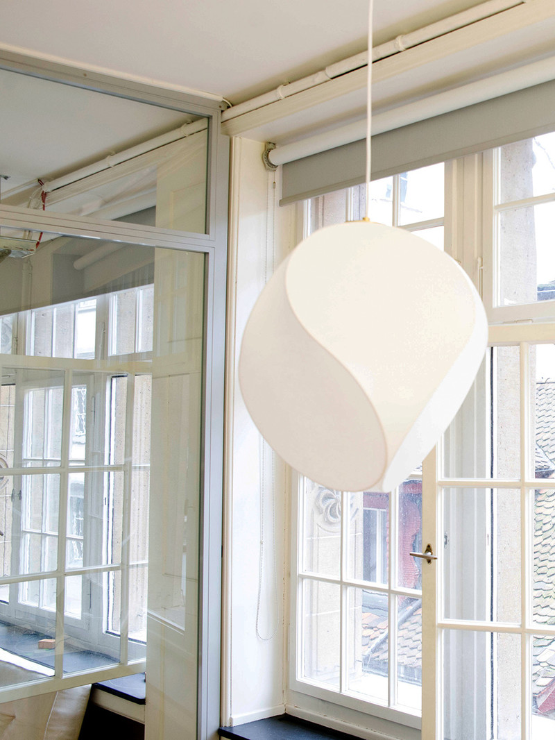 madetostay Bud cocooning pendant lamp