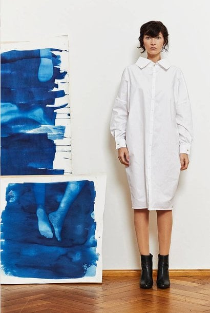 Statement dress in organic cotton - white