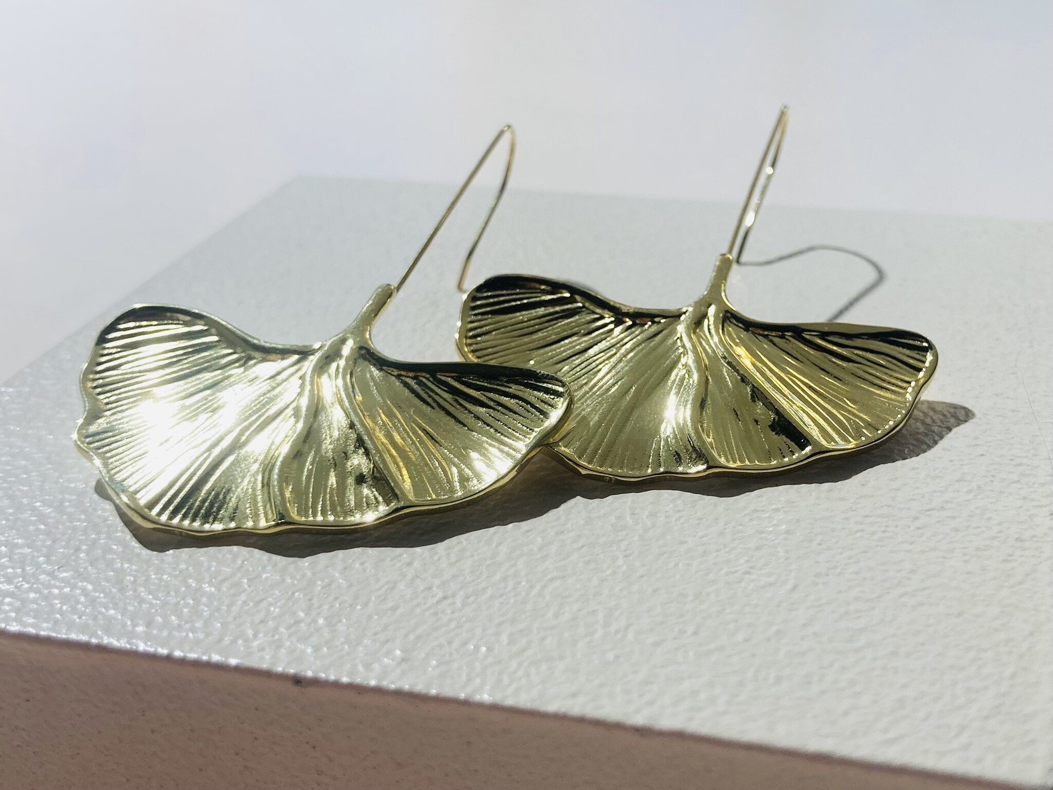 Brass Ginkgo Leaf Hoop Earring - Gold-1