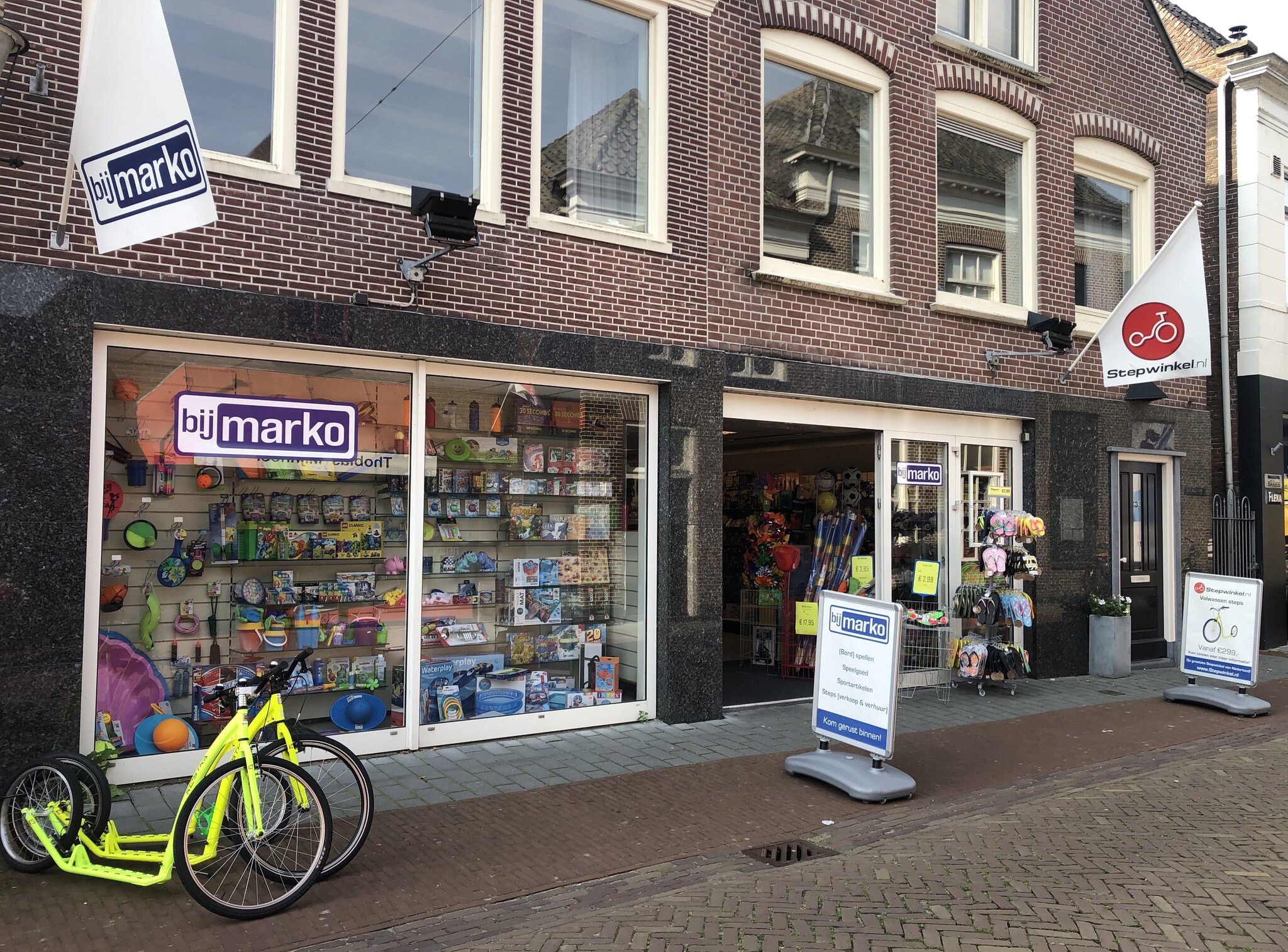 Voorzijde winkel