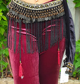 Tribal hip scarf with fringes in black