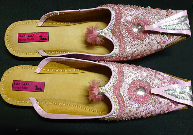 Arabic slippers in orange, green or pink