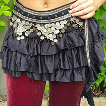 Ruffle hip scarf in black