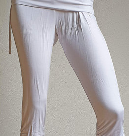 3/4 Yoga pants white