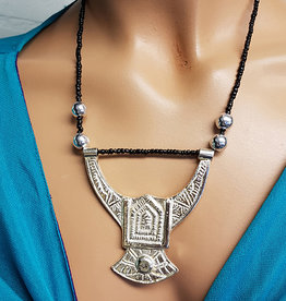 Sakkara Berber Amulet necklace in silver with black beads