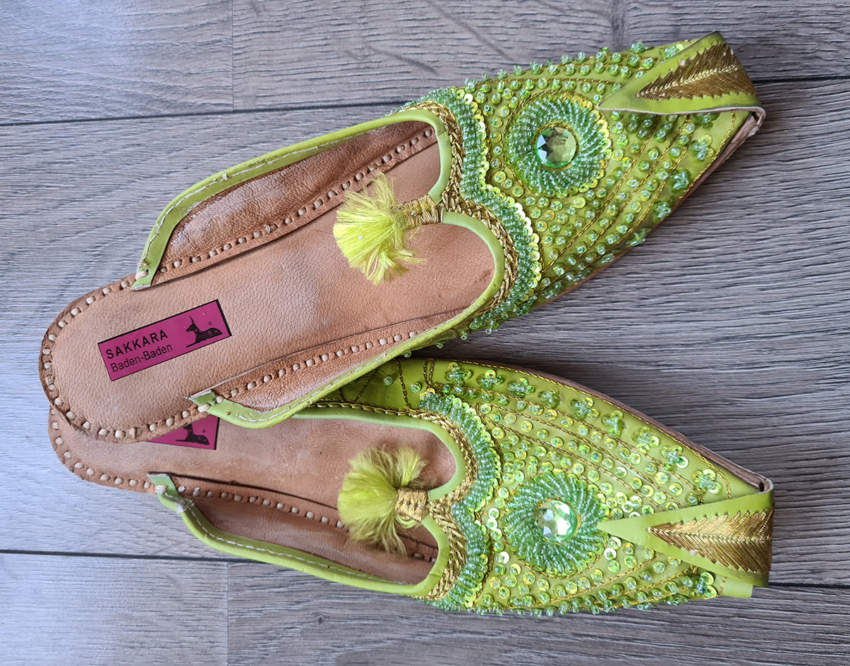Arabic slippers in orange, green or pink
