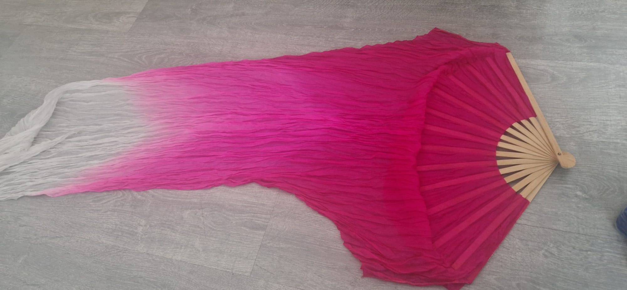 Silk belly dance fan veil right handed and single fanveil