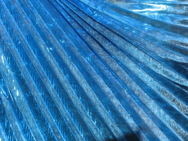 Schöne Organza Isis Wings türkis