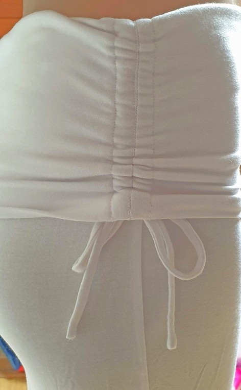 3/4 Yoga-Caprihose BOGA, seitlich gerafft