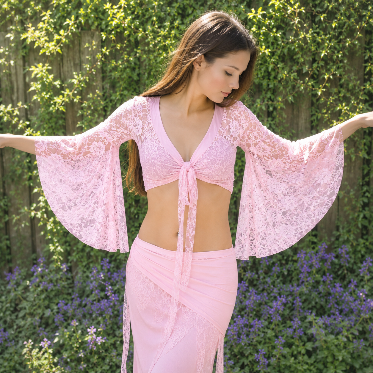Top in Rosa aus Spitzenstoff