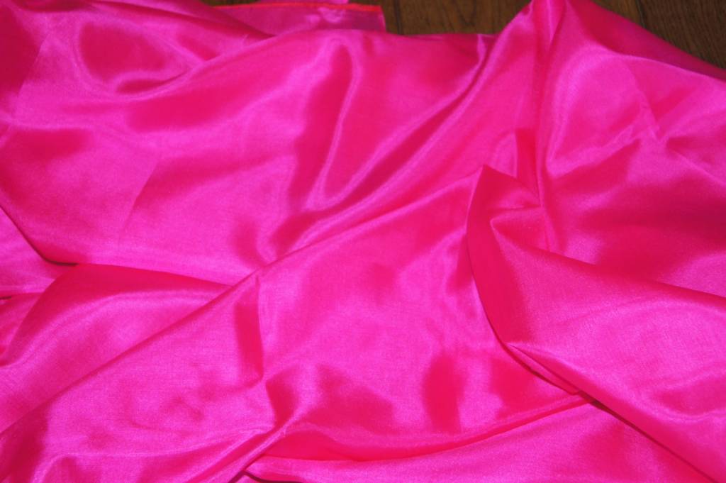 Seidenschleier in fuchsia