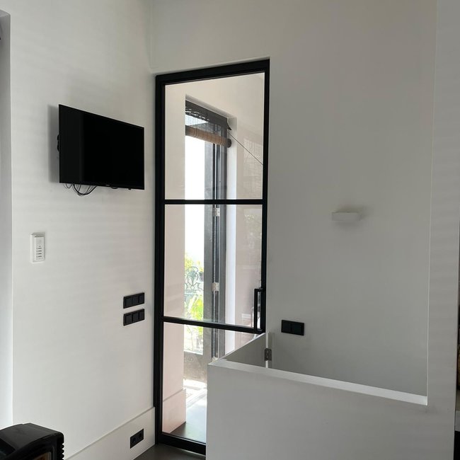 Maatwerk enkele scharnierdeur