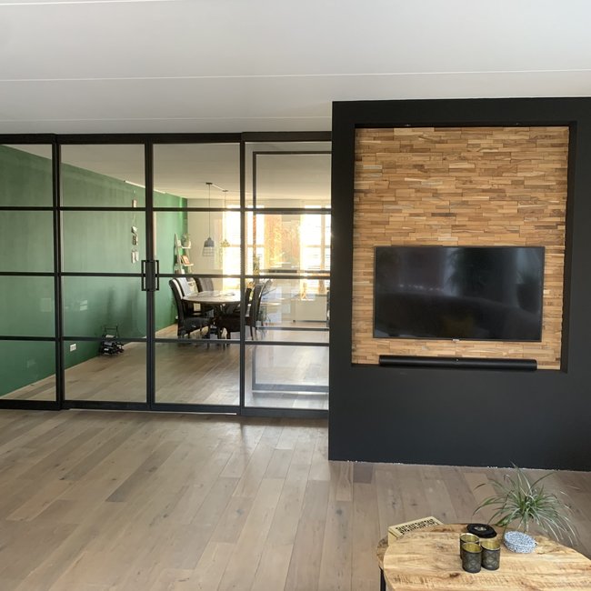 Maatwerk dubbele schuifdeur met 2 brede panelen