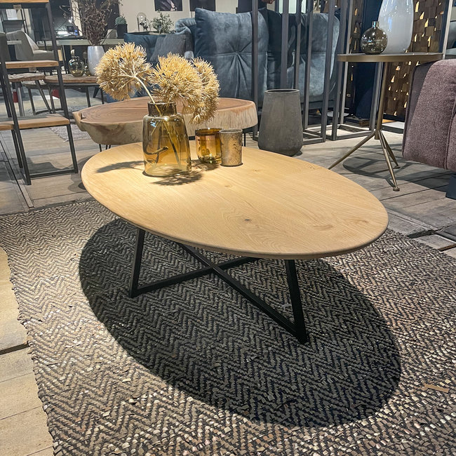 Ovale salontafel met dubbel kruis frame