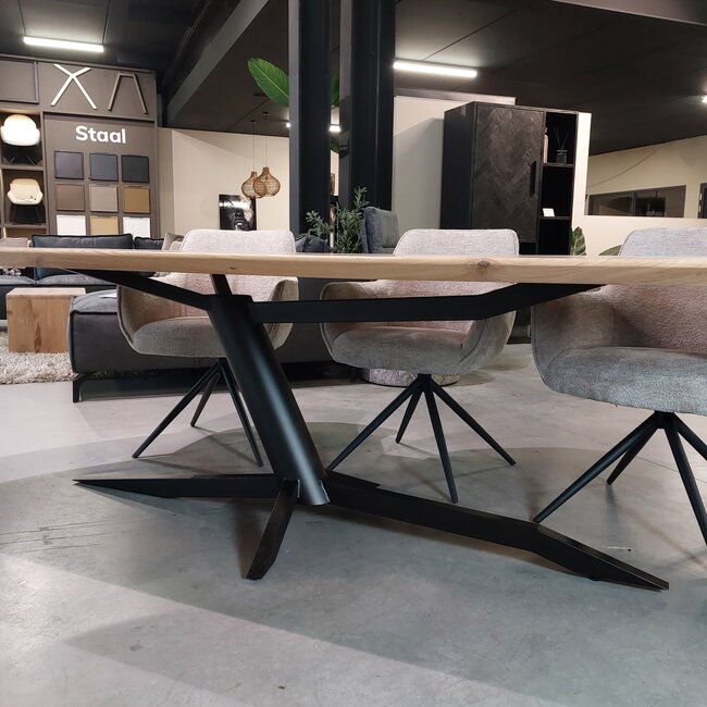 Eettafel Leaf - Bonsai