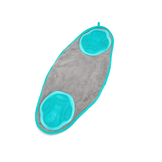 Nobleza badhanddoek voor hond en kat met borstels (64x28 cm)