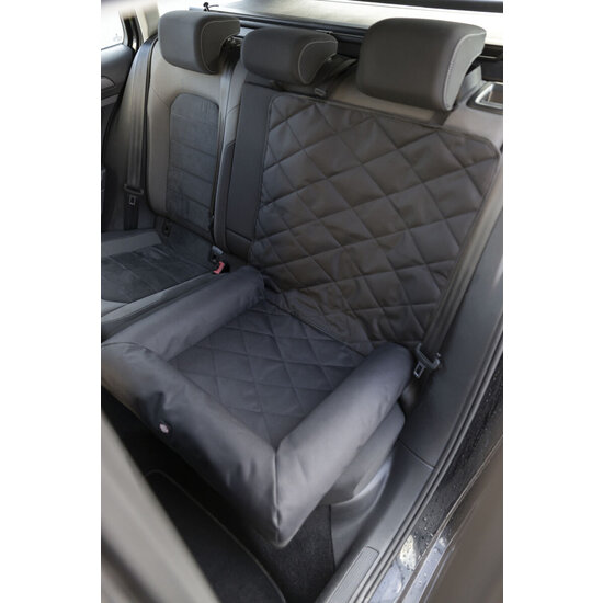 Trixie autostoel kussen zwart (61x10x50 cm)