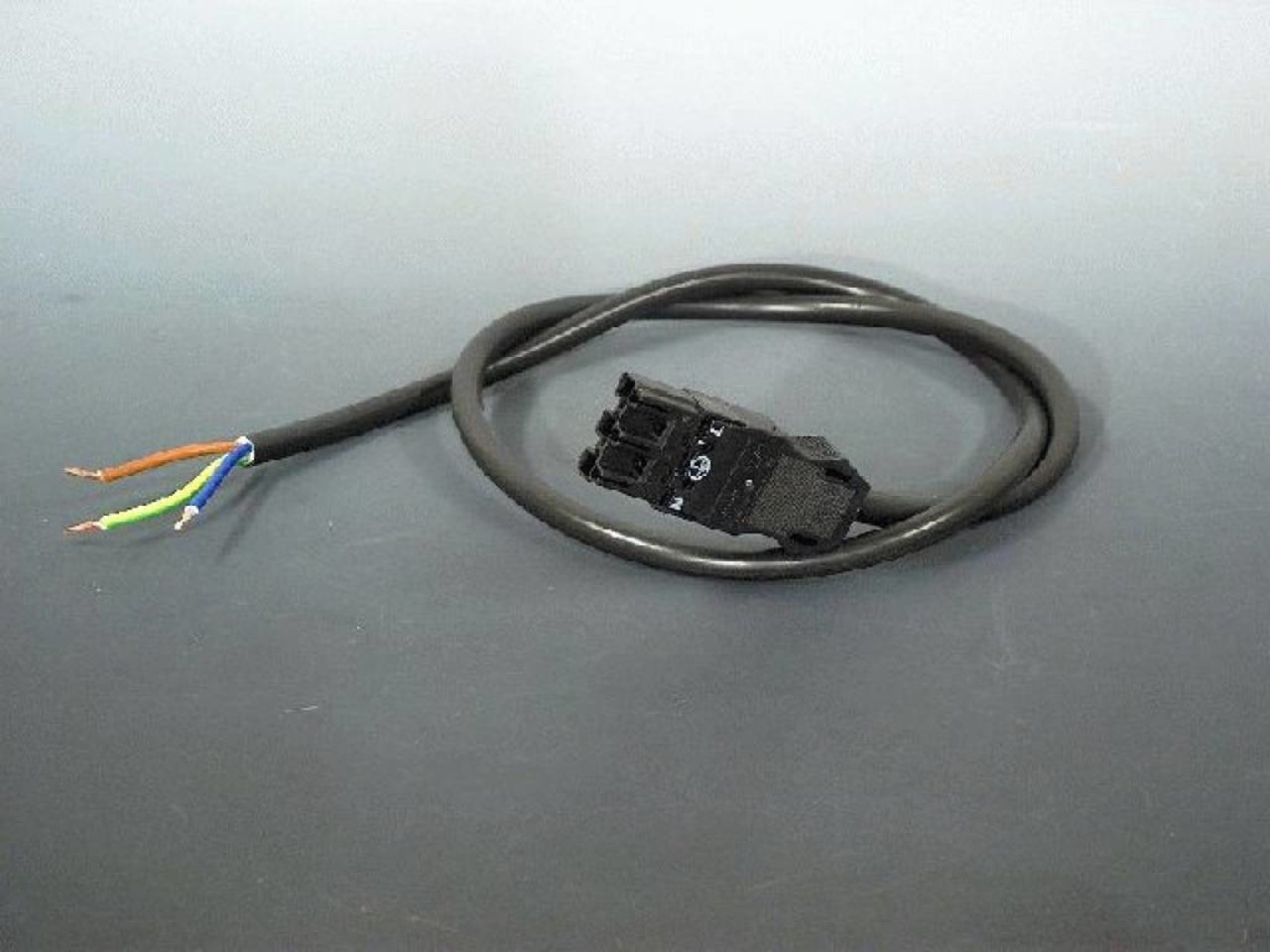 Hapro Connector 3 pole + cable black