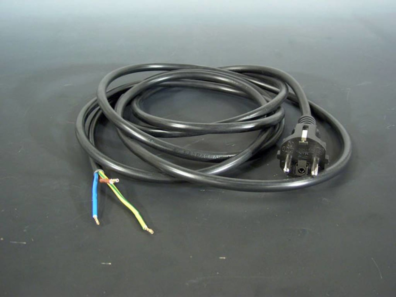 Hapro Powercable with plug 3* 1,5 mm