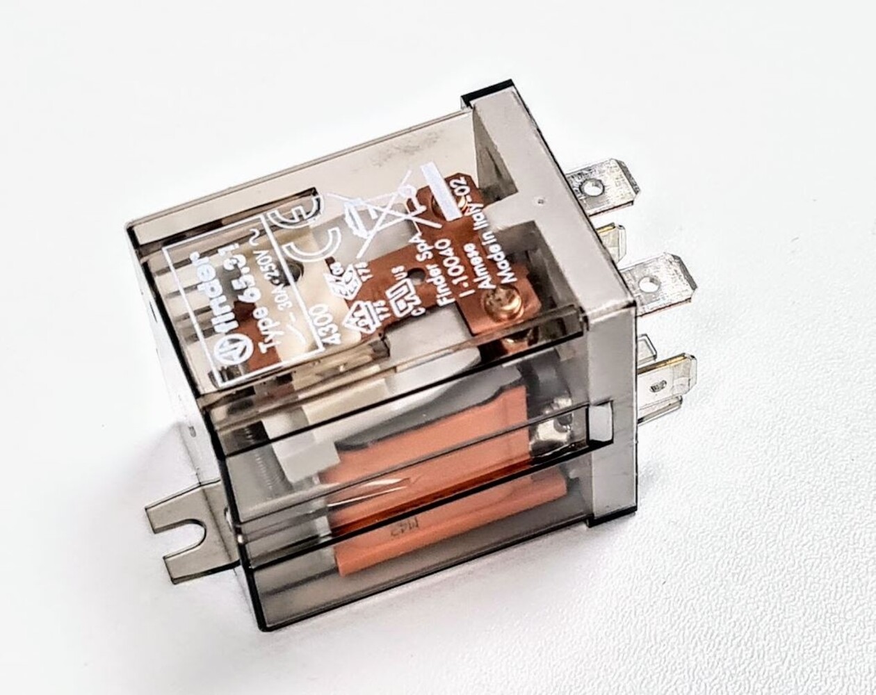 Hapro Relay for Philips HB810 .... HB823 and Hapro HP8540 Hapro Relay for Philips HB810 .... HB823 and Hapro HP8540